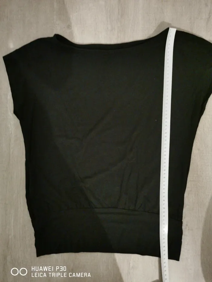 Tee-shirt noir - photo numéro 5