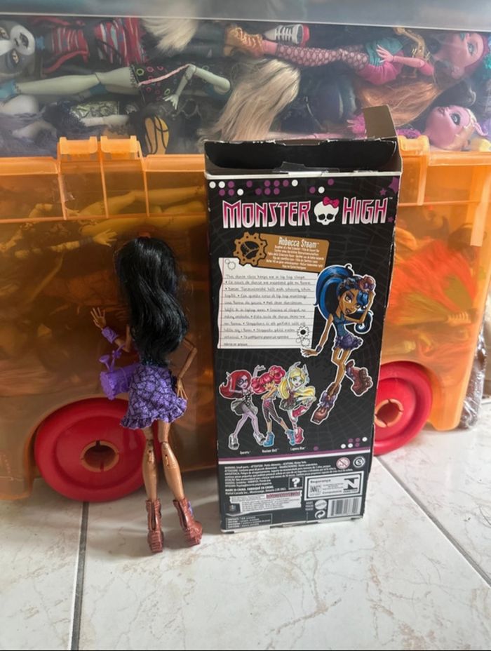 Monster high robecca dance class - photo numéro 5