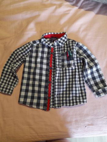 Chemise à carreaux 