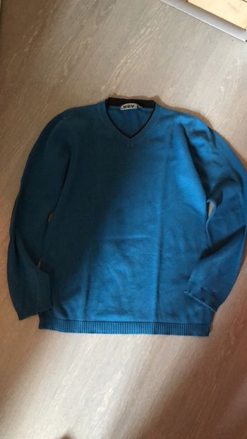 Pull col V