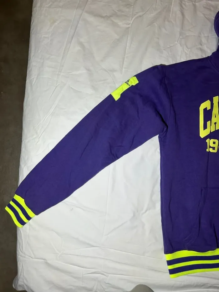 Pull à capuche cabaneli milano - photo numéro 3