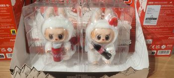 Lot de 2 Labubu Coca-Cola