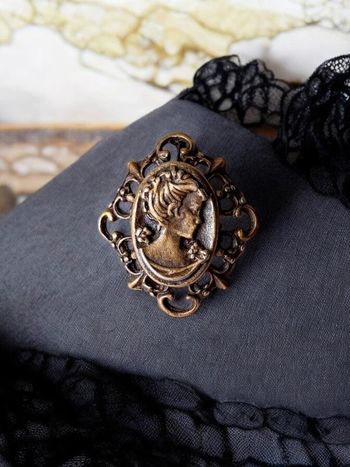 Magnifique pendentif camée style vintage