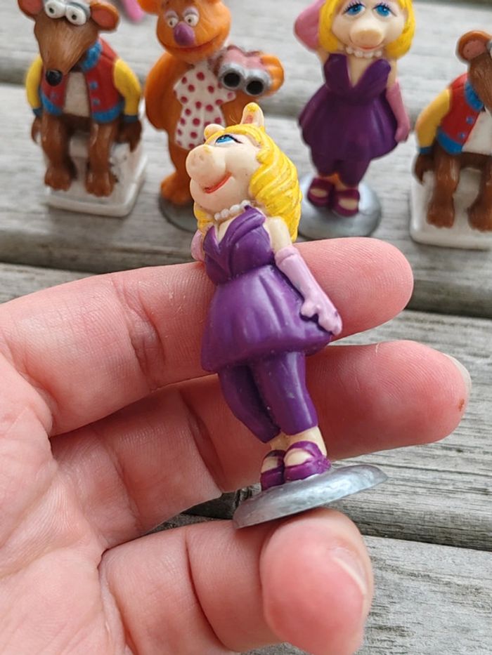 Figurine miss Peggy - the muppets show - photo numéro 2