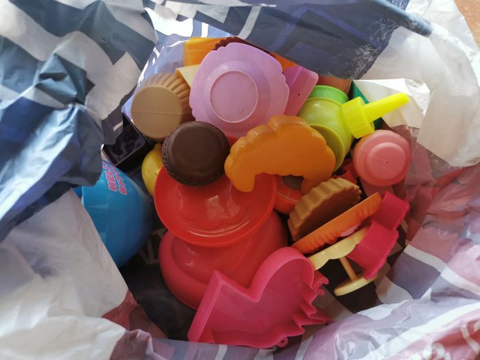 Lot de jouets en plastique et bois cuisine, fruits et légumes - photo numéro 6