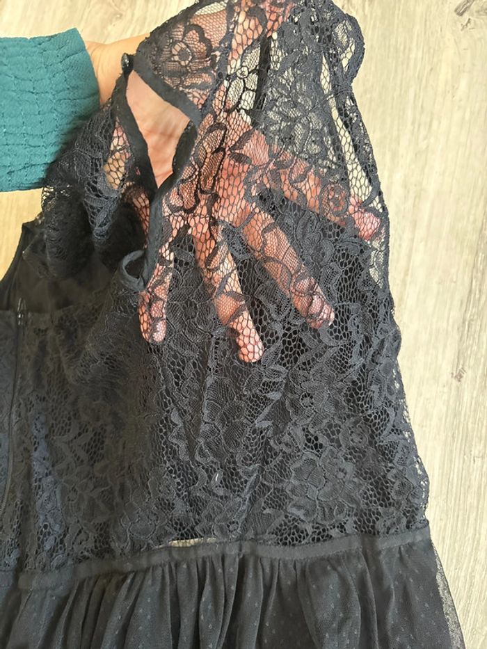 Robe noire - photo numéro 7