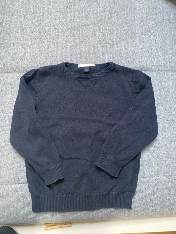 Pull bleu marine