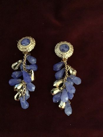 Superbes clips vintage couture . Années 80