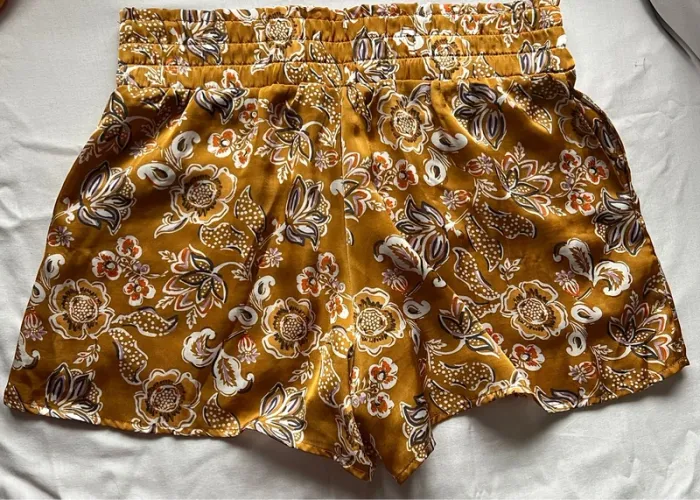 Short de pyjama moutarde - photo numéro 2