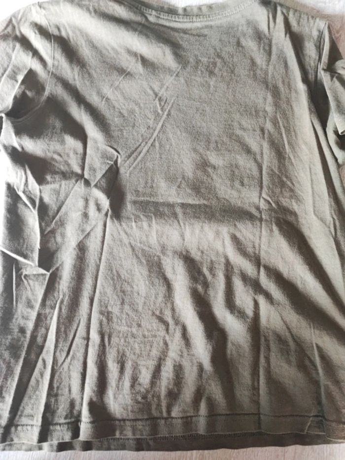 T shirt yigga 146/152 en excellent état - photo numéro 3