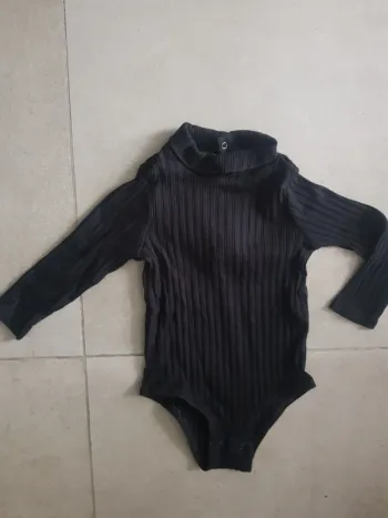 Bodie fille de taille 18mois