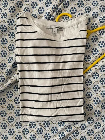 Tee shirt