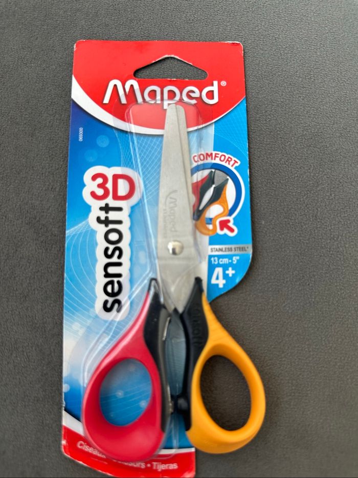 lot de 7 fournitures scolaires - photo numéro 8