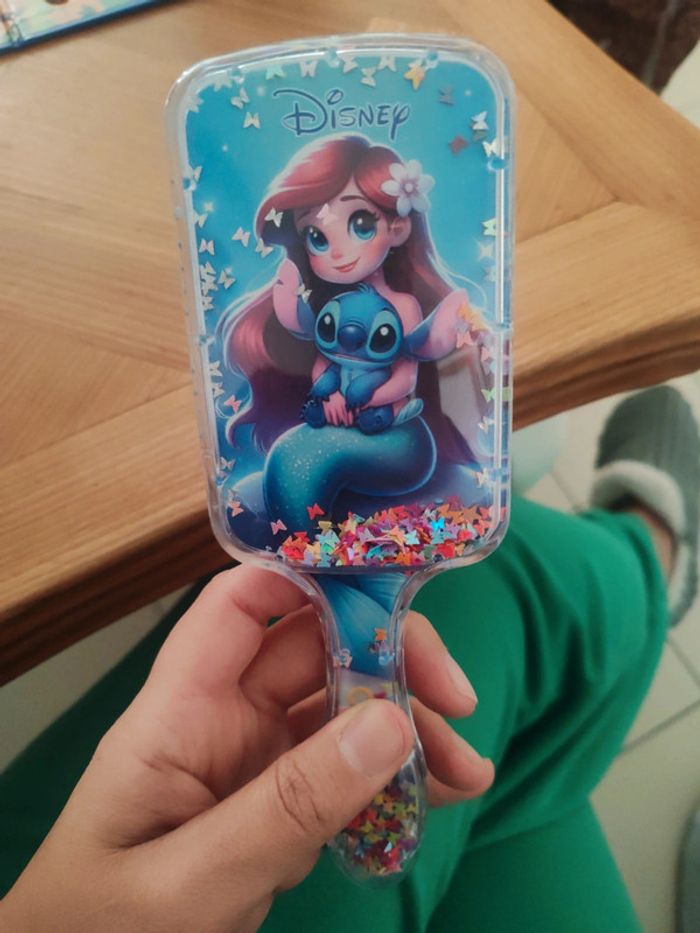 Brosse à cheveux Ariel et stitch - photo numéro 4