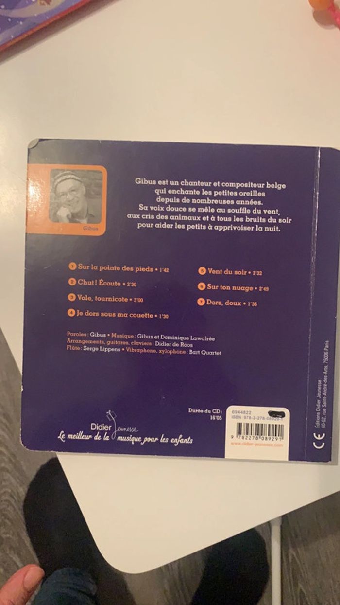 Livre bébé - photo numéro 2