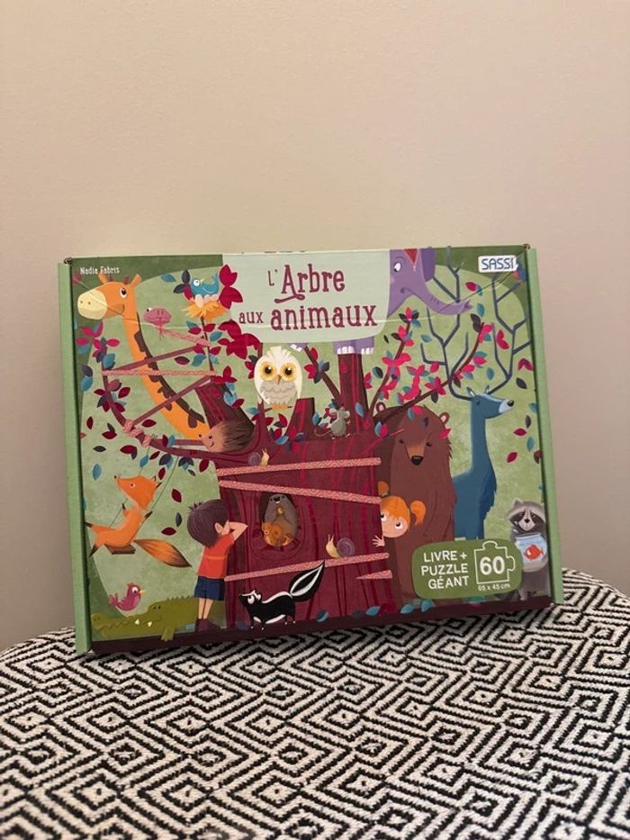 Sassi - Puzzle Géant 60 pièces et livre  : L'arbre aux animaux