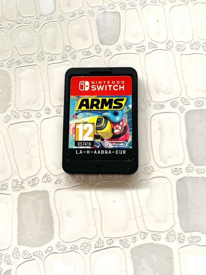 Jeu switch arms