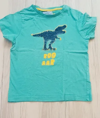 T-shirt dinosaure 6 ans