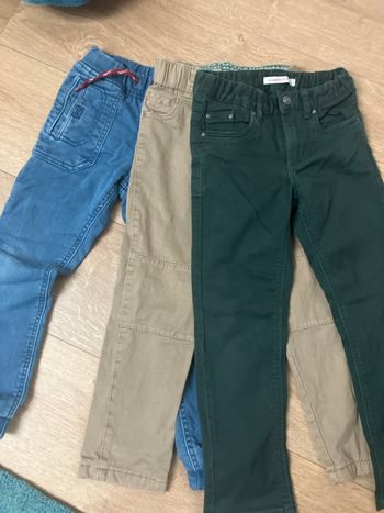 Lot 3 pantalons  garçon 5 ans