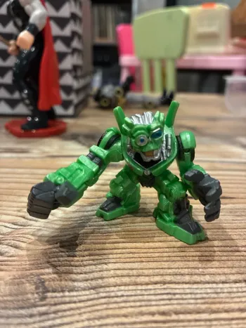 Figurine transformers hasbro 2008 robot heroes skids