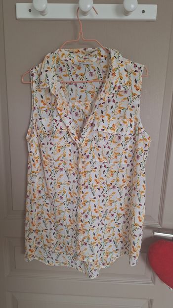 Chemise , bretelles largesfleuri