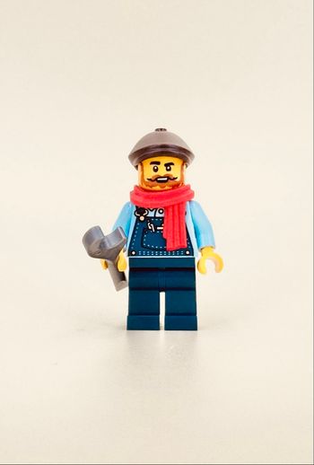 Lego Figurines saisonnières : Conducteur, maintenance du Train de Noël - NEUF