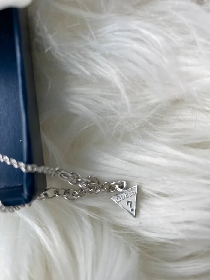 Collier Guess argenté - photo numéro 4