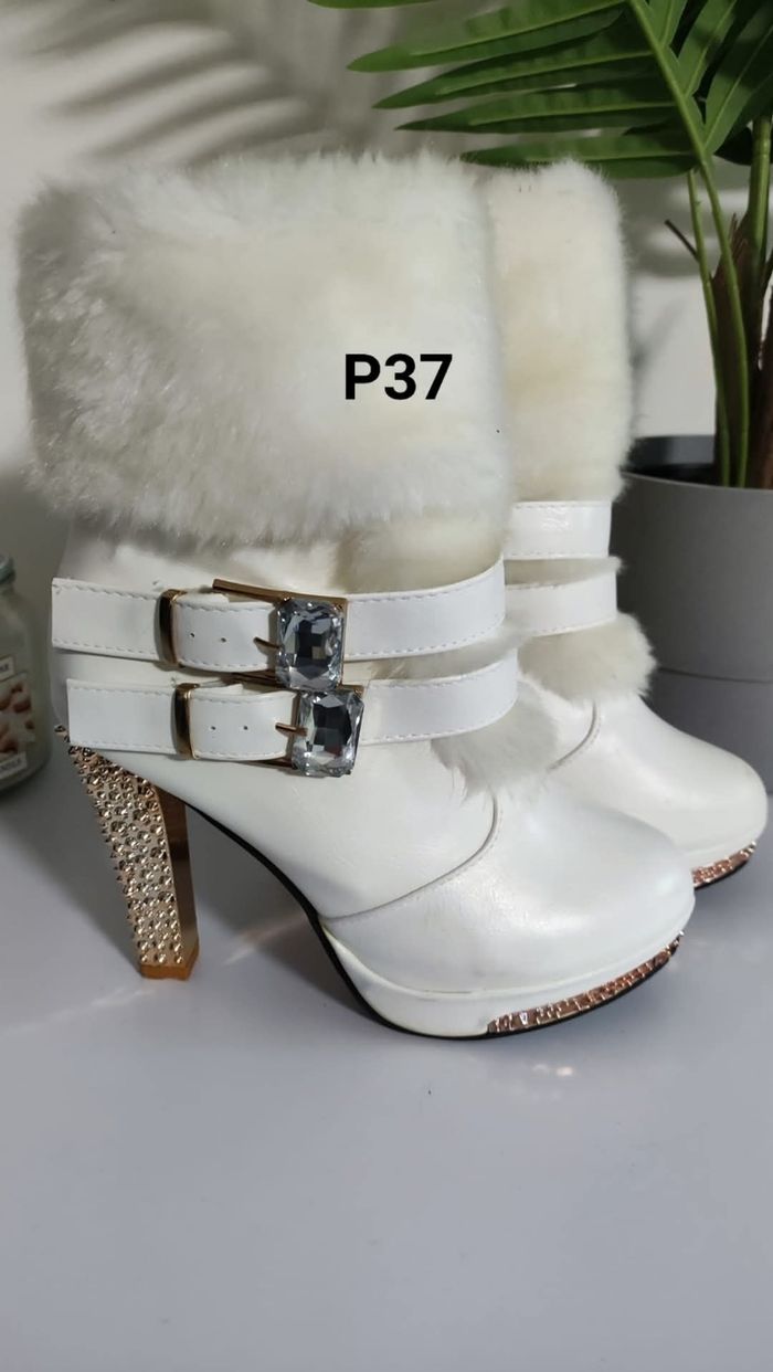 Bottes à talons femme - photo numéro 3