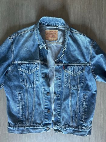 Levi’s 