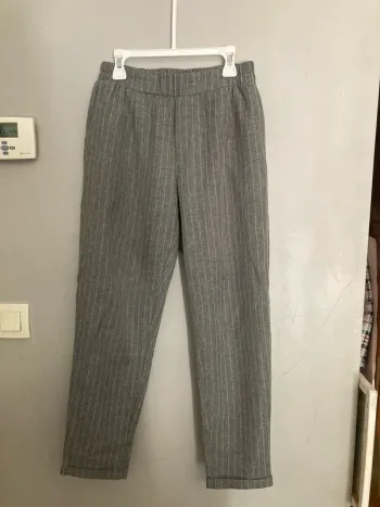Pantalon gris rayé femme Orcelly – coupe chic – taille M