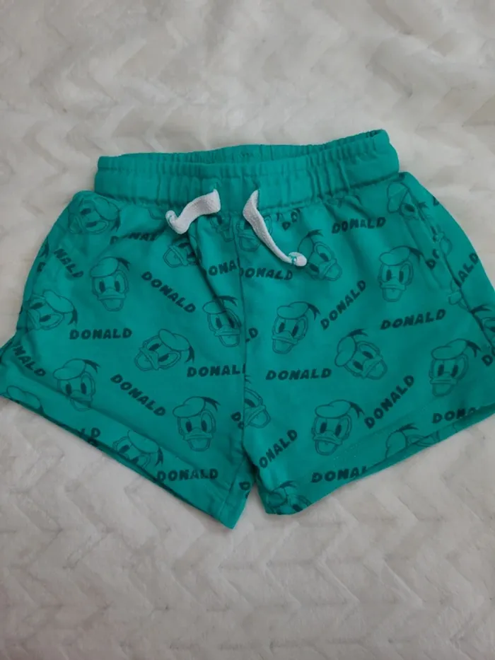 👶Short disney taille 6mois👶