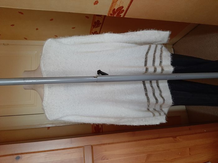 B.YOUNG - Pull femme Taille : 42 - photo numéro 6