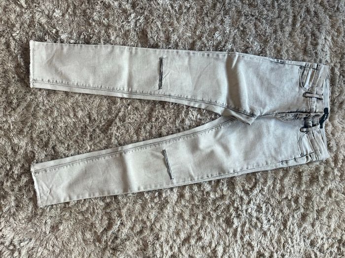 Jean gris blanc