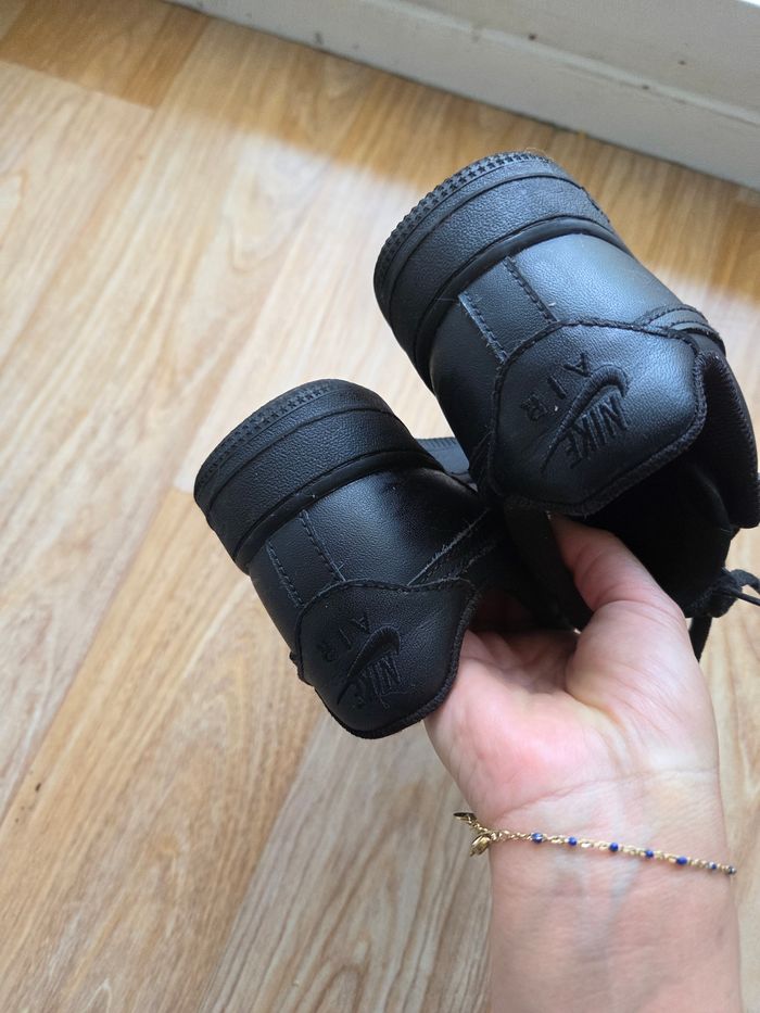 Basket nike Air force 1 noire 38 - photo numéro 5