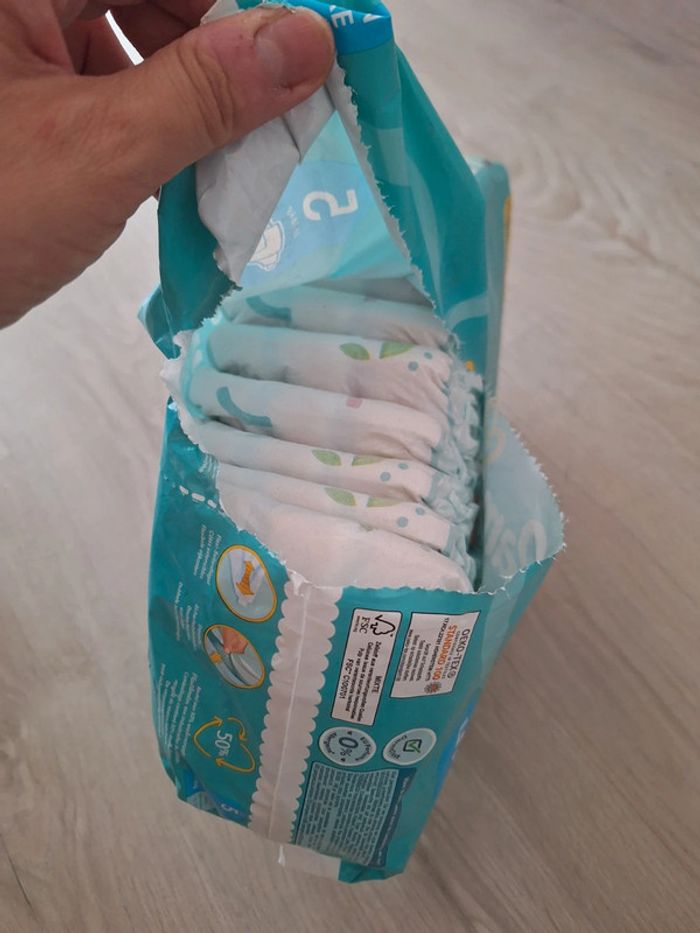 Couches Pampers baby dry taille 5 - entamé - photo numéro 2