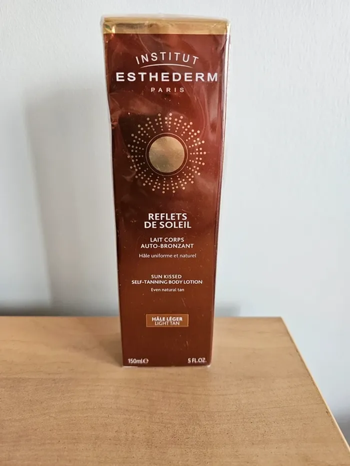 Lait auto bronzant institut esthederm