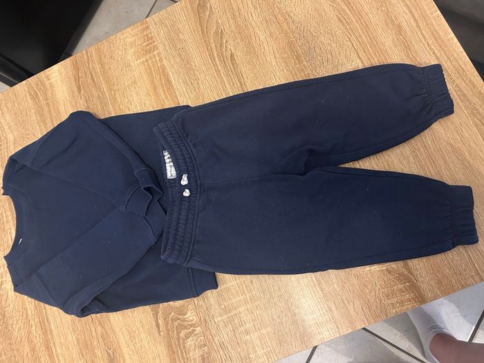 Lots de 3 tenues + une salopette - photo numéro 2