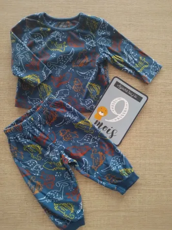 Pyjama 6/9 mois / 74 cm