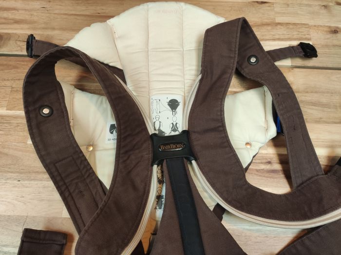 porte bébé "BABYBJORN" (Marron et Beige) - photo numéro 2