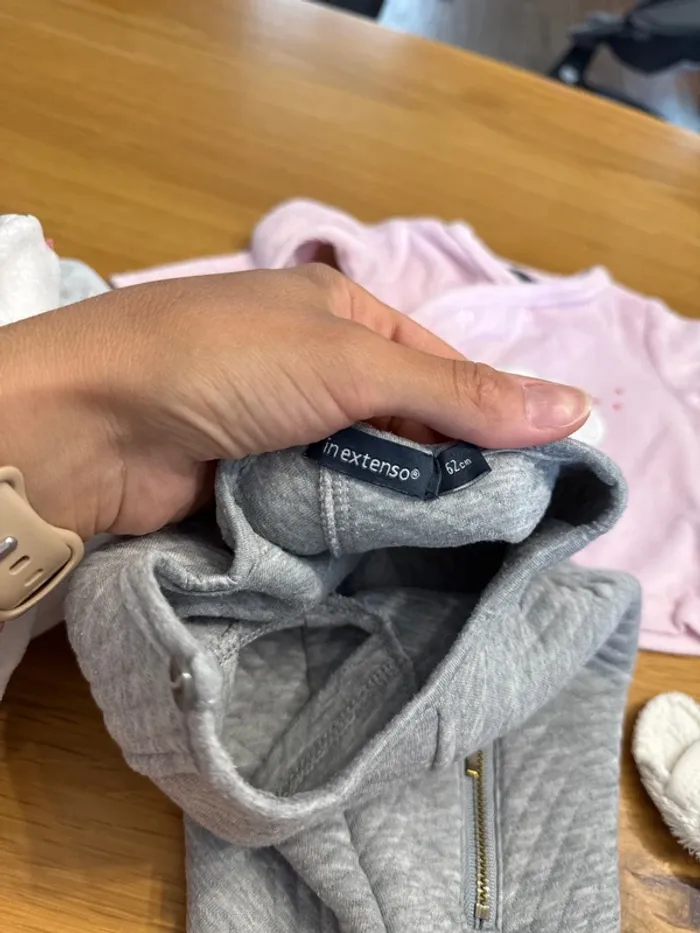 Lot de vêtements In extenso - photo numéro 7