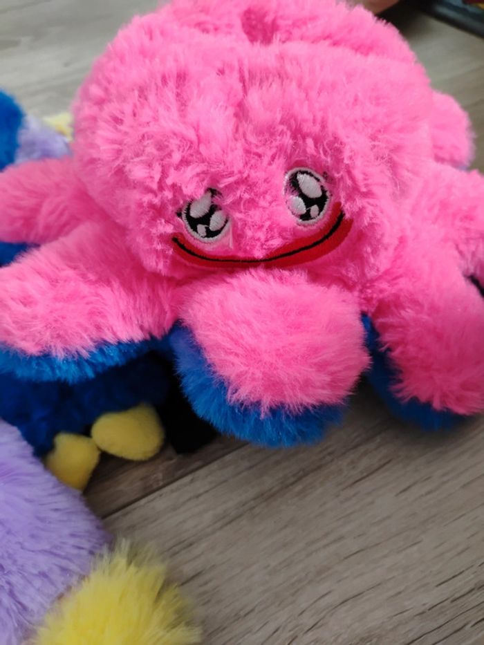 Lot peluches huggies wuggies - photo numéro 5