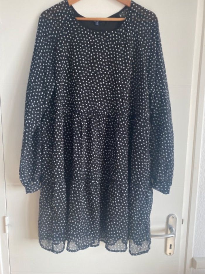 Robe manches longues Kiabi taille 40