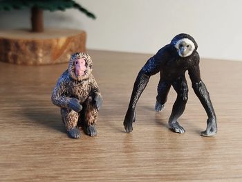 Figurine 2 singes Animal de la savane