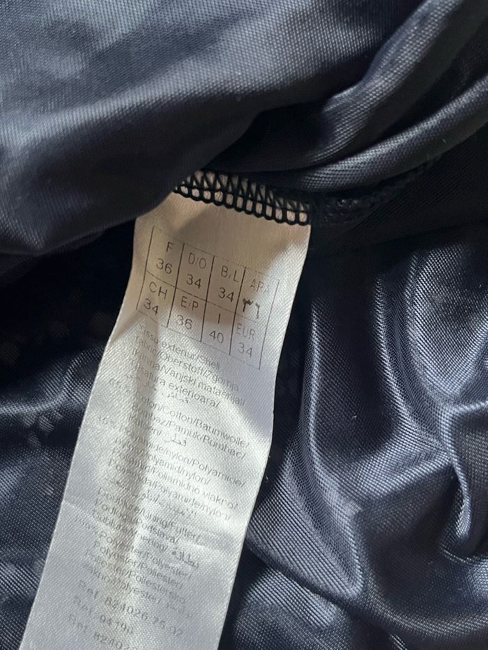 Haut / T-shirt manches courtes vintage bleu marine en dentelle taille S/36 - photo numéro 2