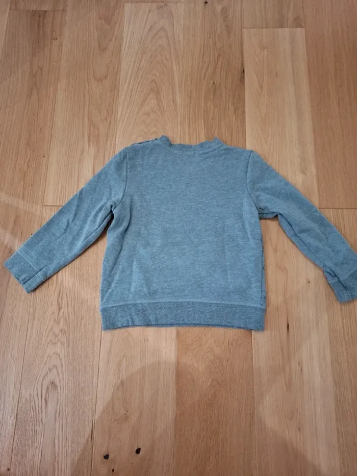 Sweat 36 mois - Très bon état - photo numéro 3