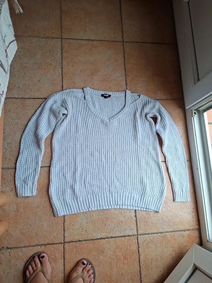 Pull à épaules dénudées