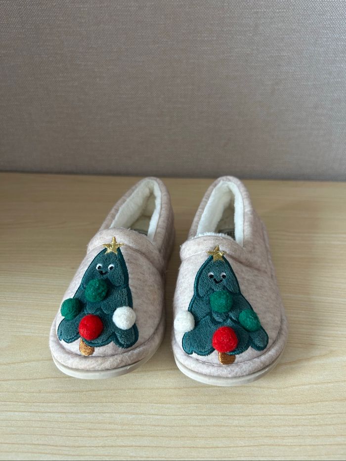 Chaussons Tape à l’œil 24/25 - photo numéro 2