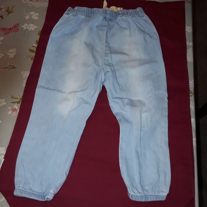 Pantalon Jean bébé fille 92 cm / 24 mois - photo numéro 2
