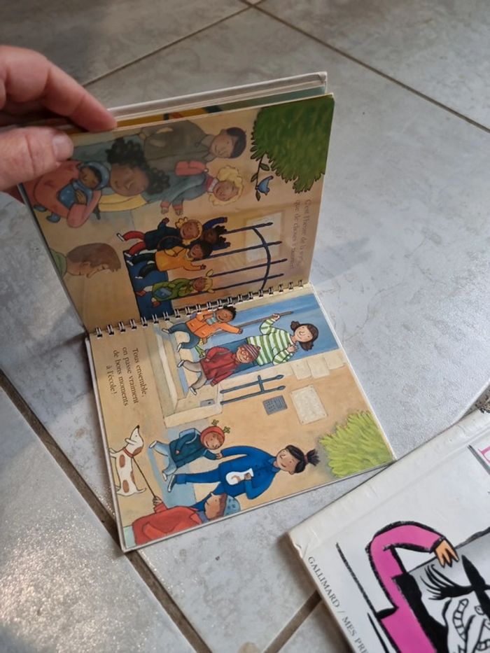 Lot 2 livres les monstres et l école maternelle - photo numéro 4