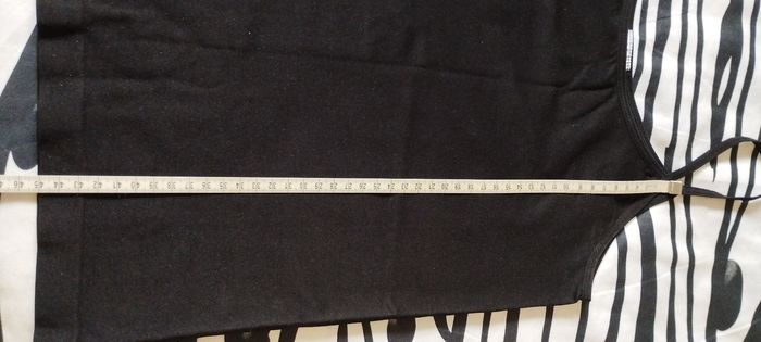 Lot de 2 tops dont 1 neuf Taille M - photo numéro 4